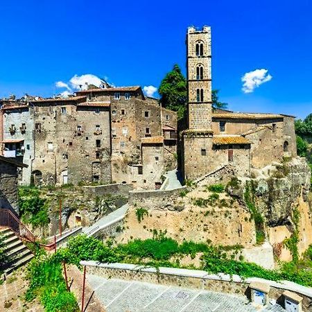 Appartamentino Di Corso Umberto Ronciglione  Buitenkant foto