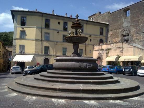 Appartamentino Di Corso Umberto Ronciglione  Buitenkant foto