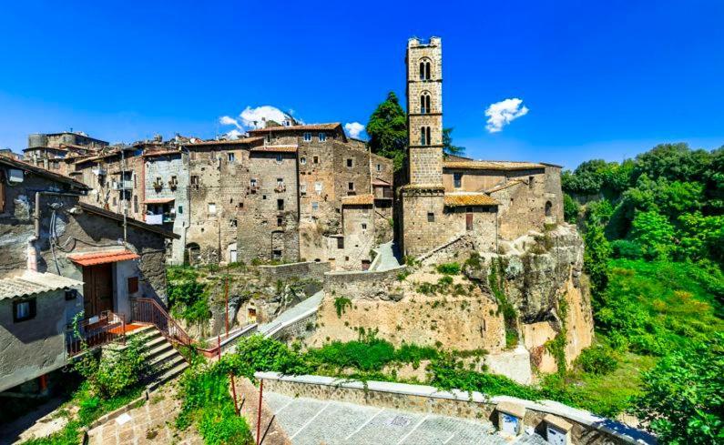 Appartamentino Di Corso Umberto Ronciglione  Buitenkant foto